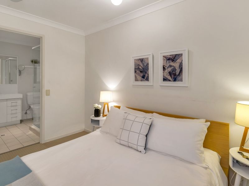37 Leichhardt Circuit, Forest Lake QLD 4078