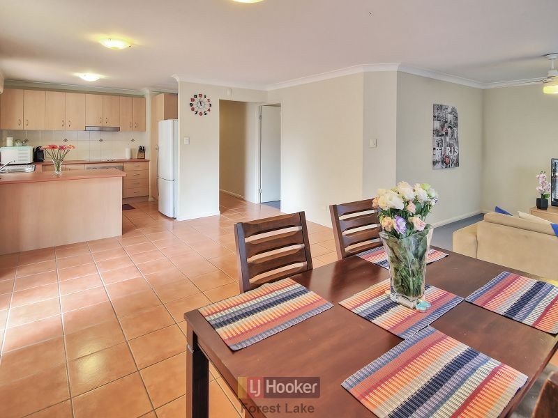 8 Eungella Terrace, Forest Lake QLD 4078