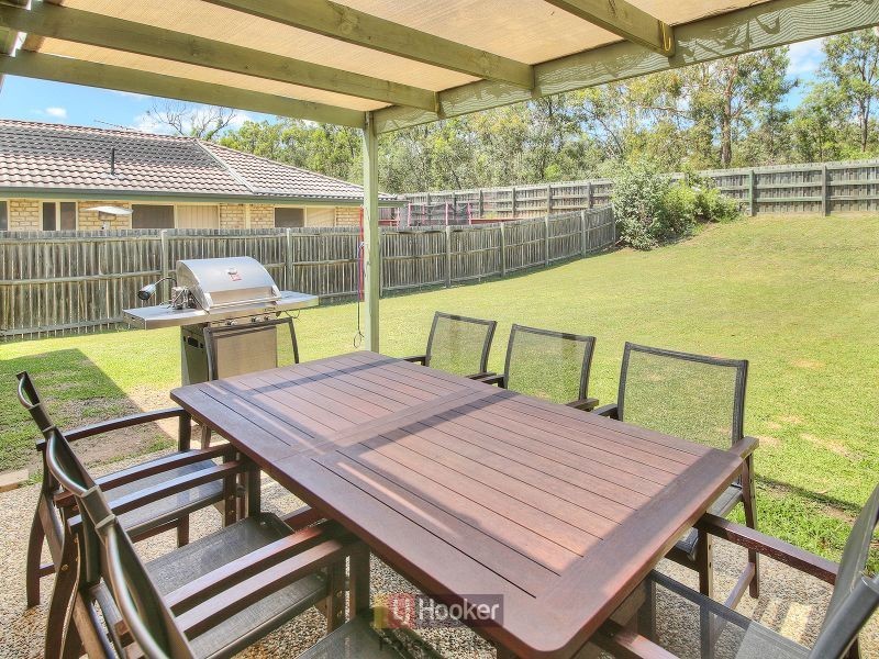 23 Bullen Circuit, Forest Lake QLD 4078