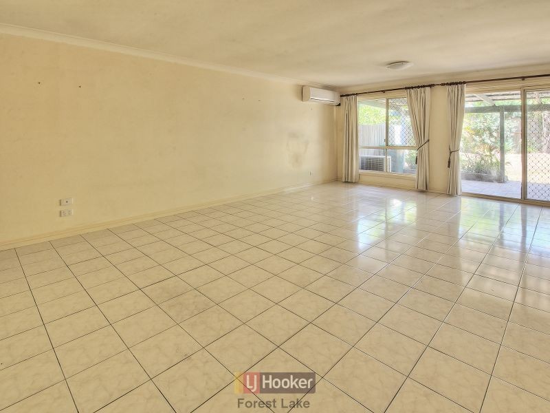 40 Glengyle Place, Forest Lake QLD 4078