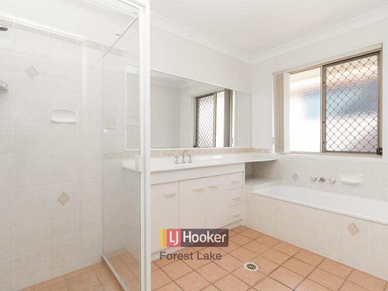 12 Mulgrave Crescent, Forest Lake QLD 4078