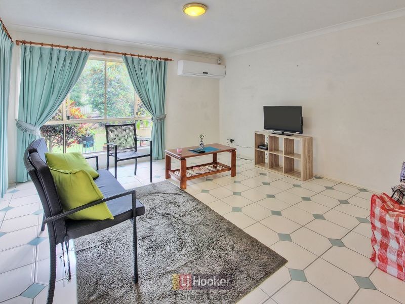 37 Lakeside Crescent, Forest Lake QLD 4078