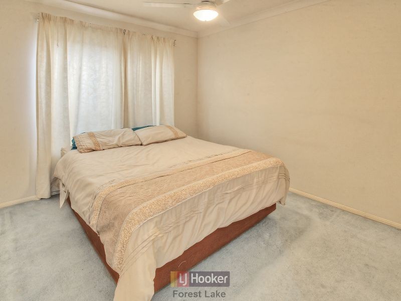 37 Lakeside Crescent, Forest Lake QLD 4078