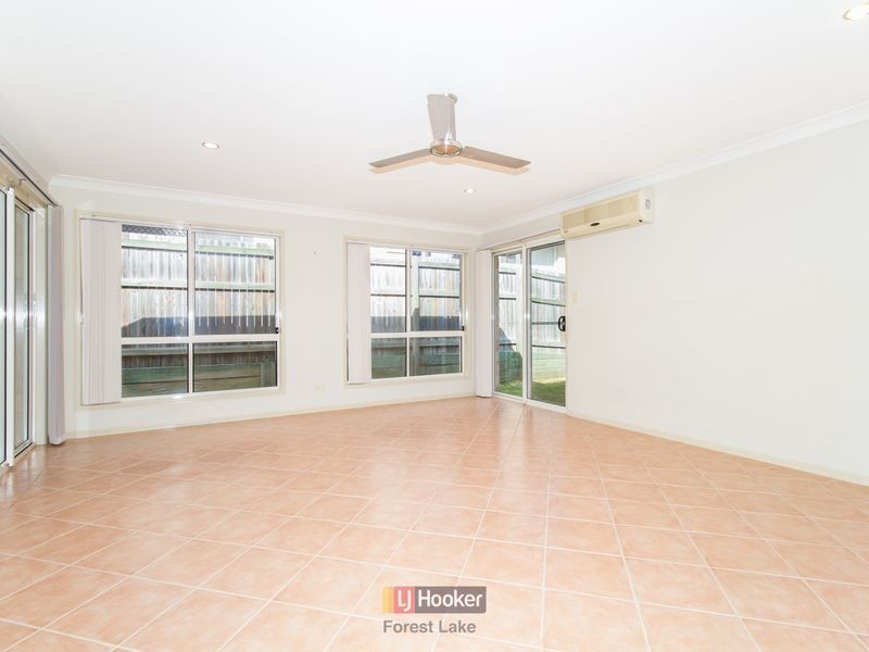 21 Hinchinbrook Circuit, Forest Lake QLD 4078