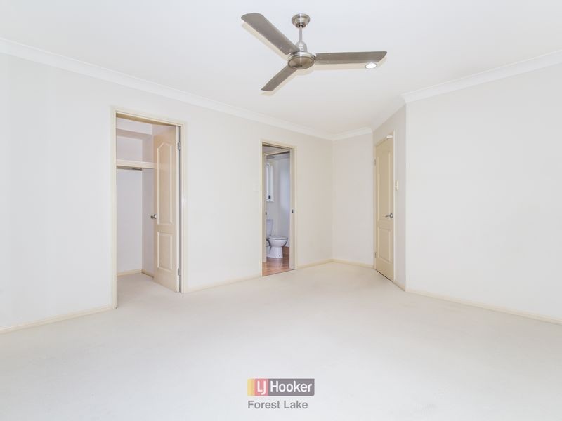 21 Hinchinbrook Circuit, Forest Lake QLD 4078