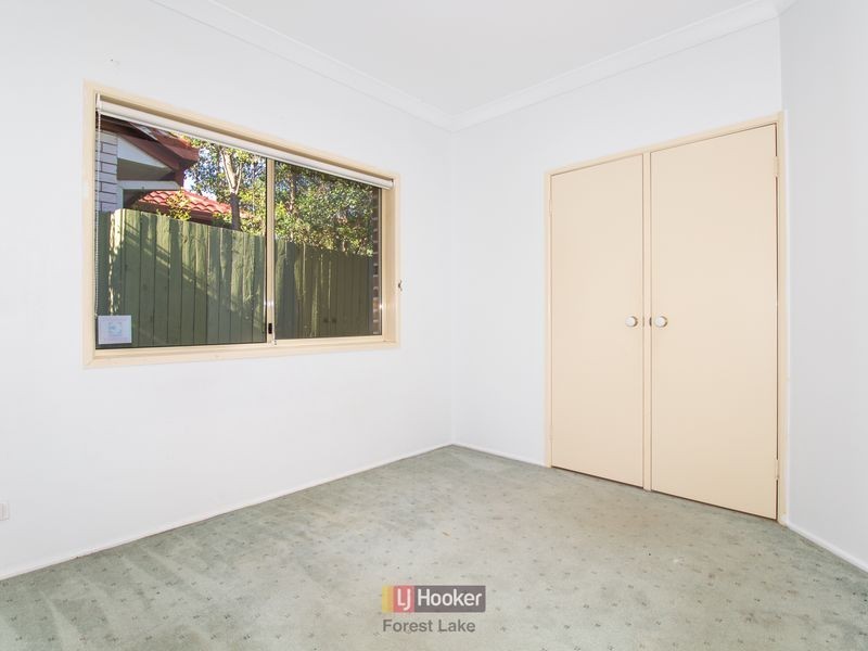 22 Hoop Place, Forest Lake QLD 4078