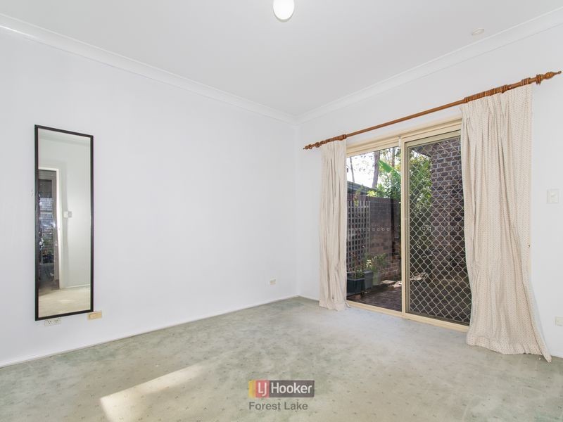 22 Hoop Place, Forest Lake QLD 4078