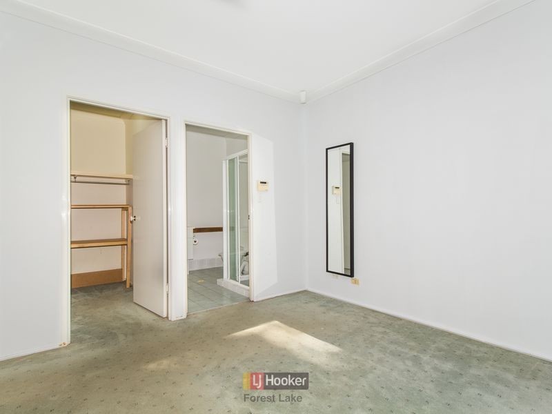 22 Hoop Place, Forest Lake QLD 4078