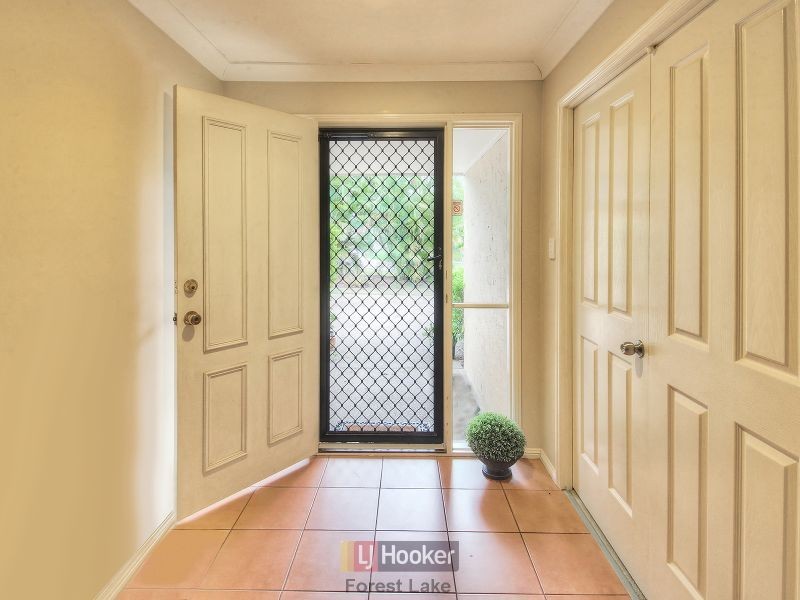 1 Carolina Parade, Forest Lake QLD 4078