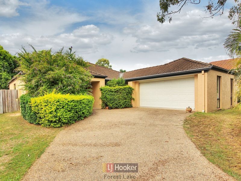 1 Carolina Parade, Forest Lake QLD 4078
