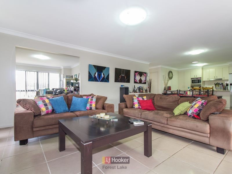 38 Colebrook Crescent, Doolandella QLD 4077