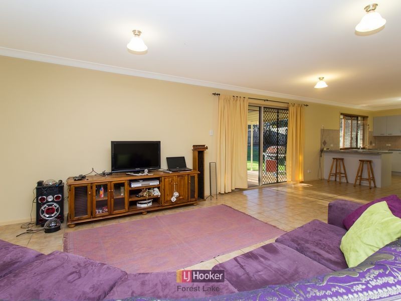 6 Amethyst Court, Springfield QLD 4300