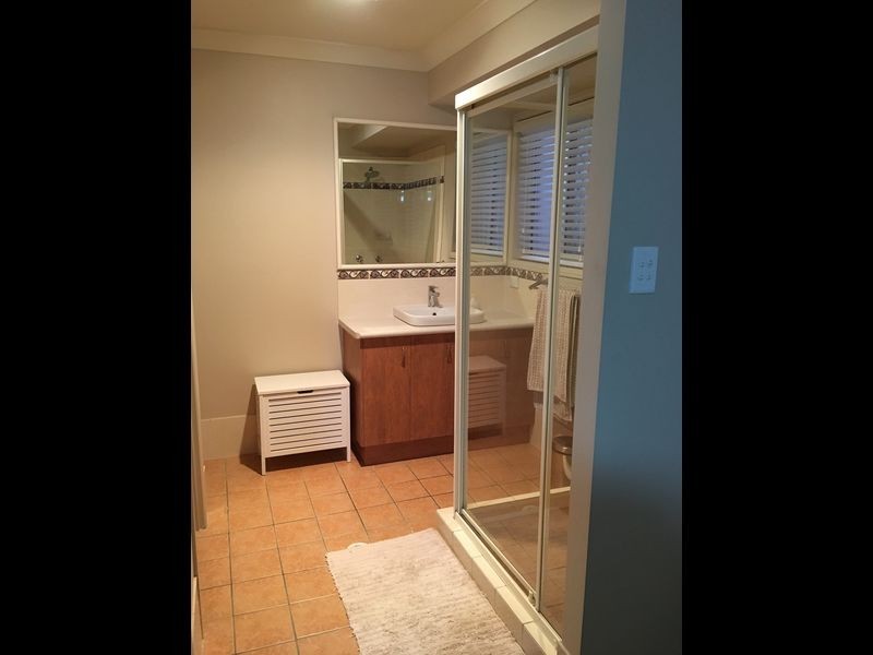 7 St Ives Circuit, Forest Lake QLD 4078