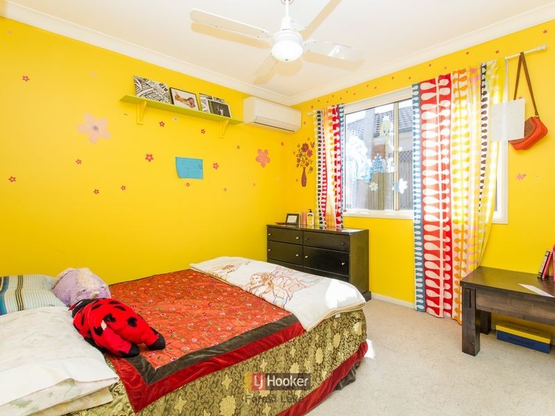 6 Beamont Place, Forest Lake QLD 4078