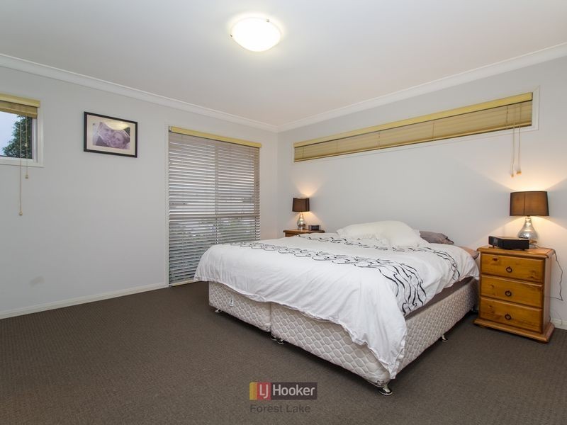 68 Parkwood Drive, Heathwood QLD 4110