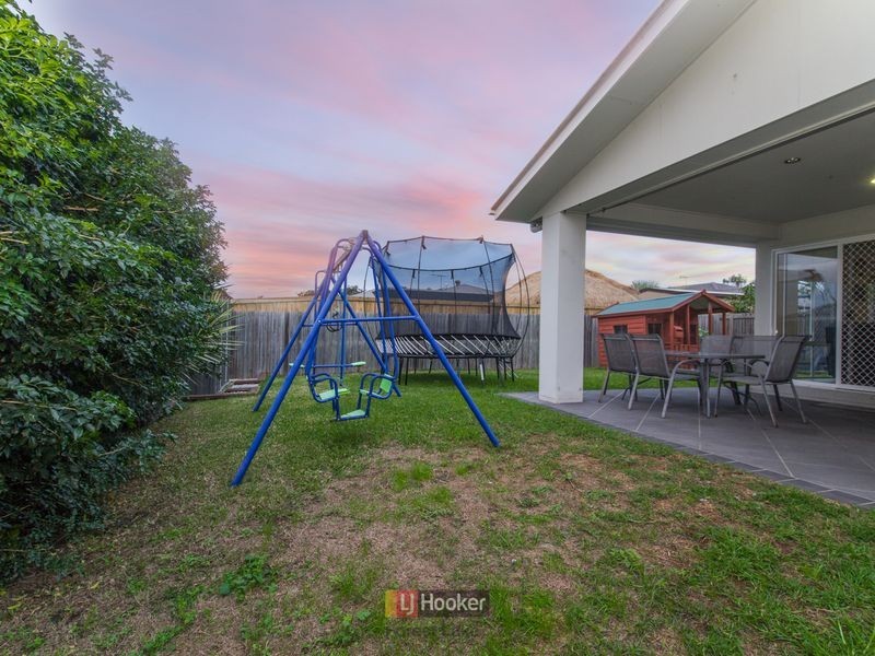 68 Parkwood Drive, Heathwood QLD 4110
