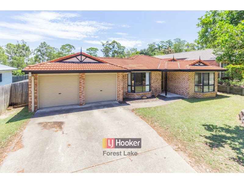 14 Paterson Place, Forest Lake QLD 4078