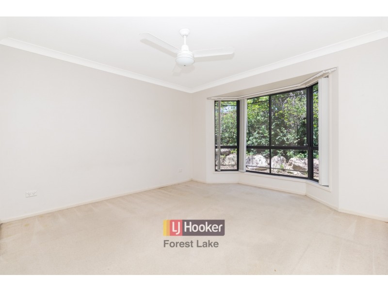 14 Paterson Place, Forest Lake QLD 4078