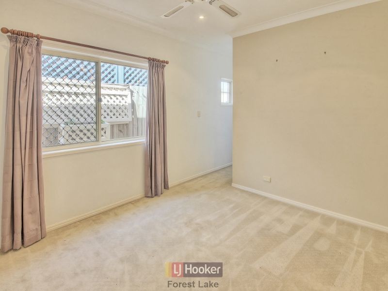 6 Moran Crescent, Forest Lake QLD 4078