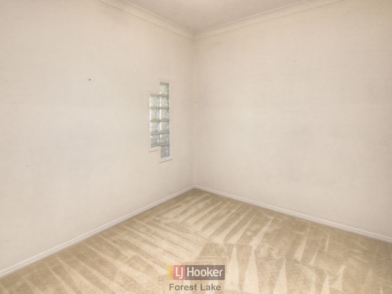 6 Moran Crescent, Forest Lake QLD 4078