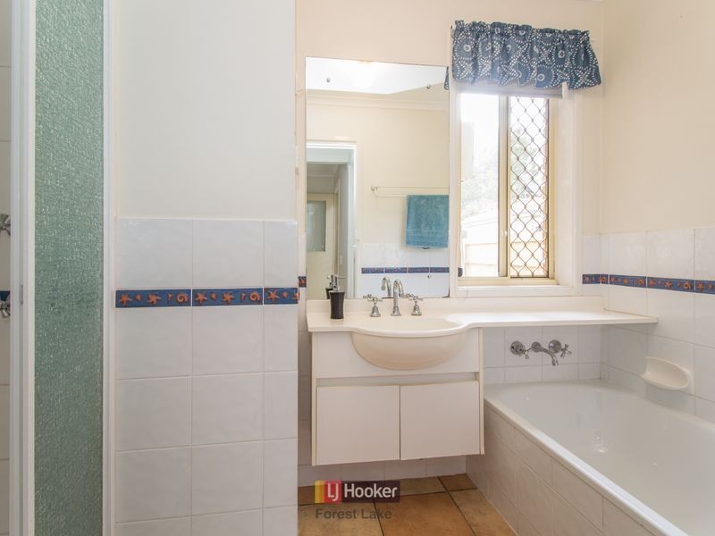 92 Augusta Crescent, Forest Lake QLD 4078