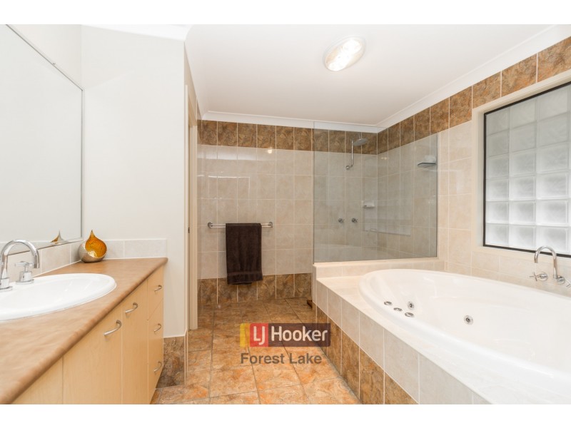 12 Grand South Circuit, Springfield Lakes QLD 4300