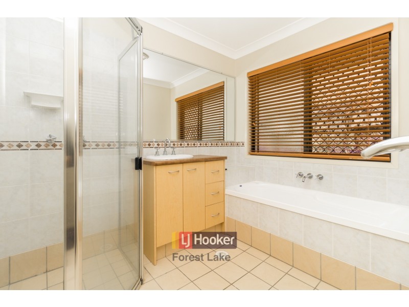 12 Grand South Circuit, Springfield Lakes QLD 4300