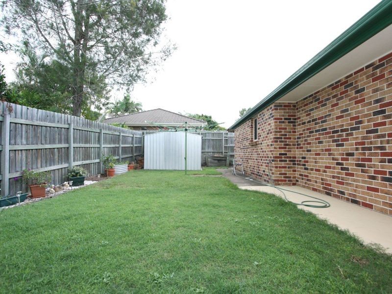 5 Scarlet Place, Forest Lake QLD 4078