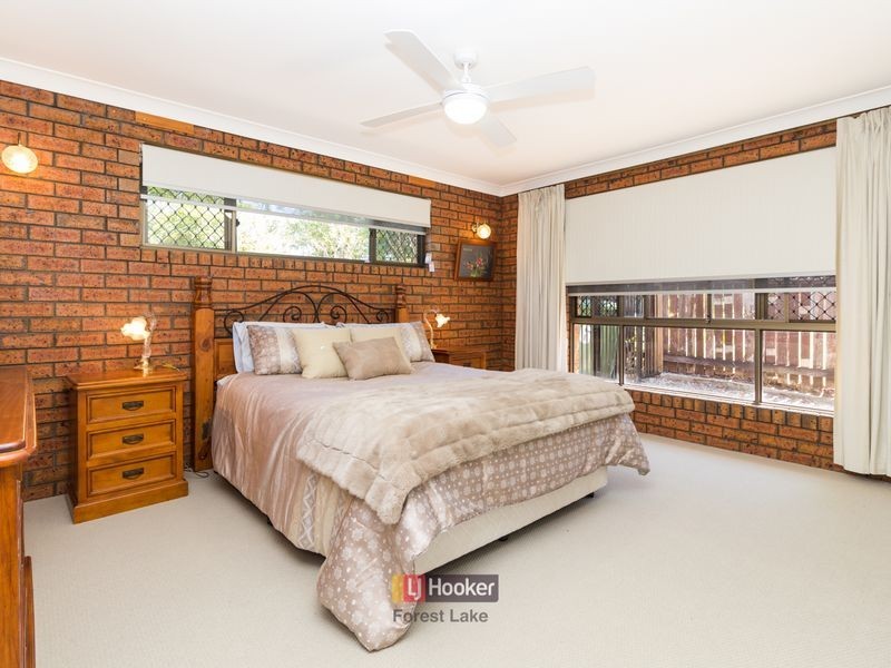 6 Rayners Place, Boronia Heights QLD 4124