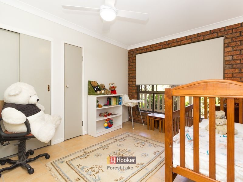 6 Rayners Place, Boronia Heights QLD 4124
