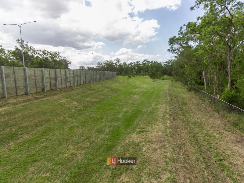 120 Falkland Street East, Heathwood QLD 4110