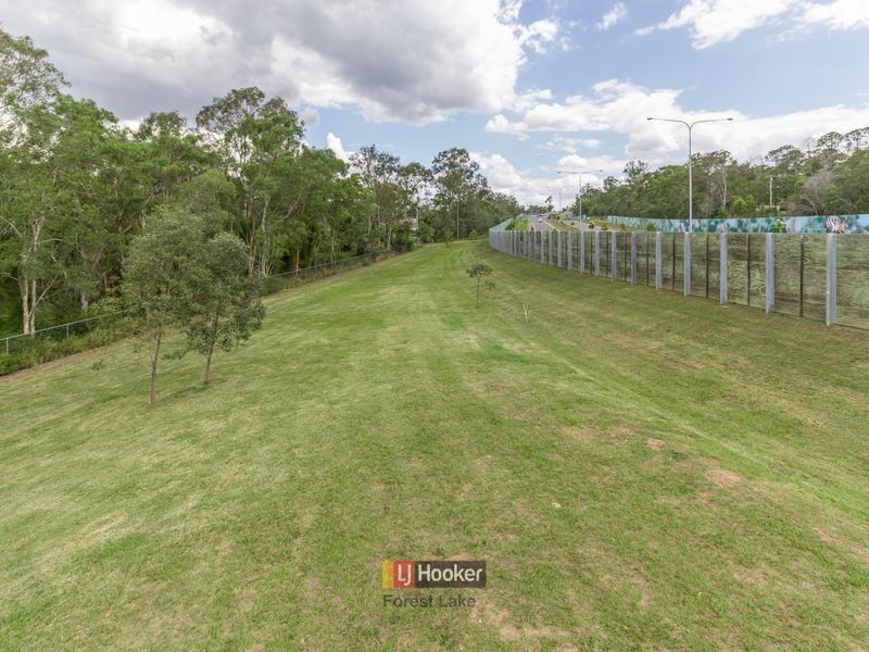 120 Falkland Street East, Heathwood QLD 4110