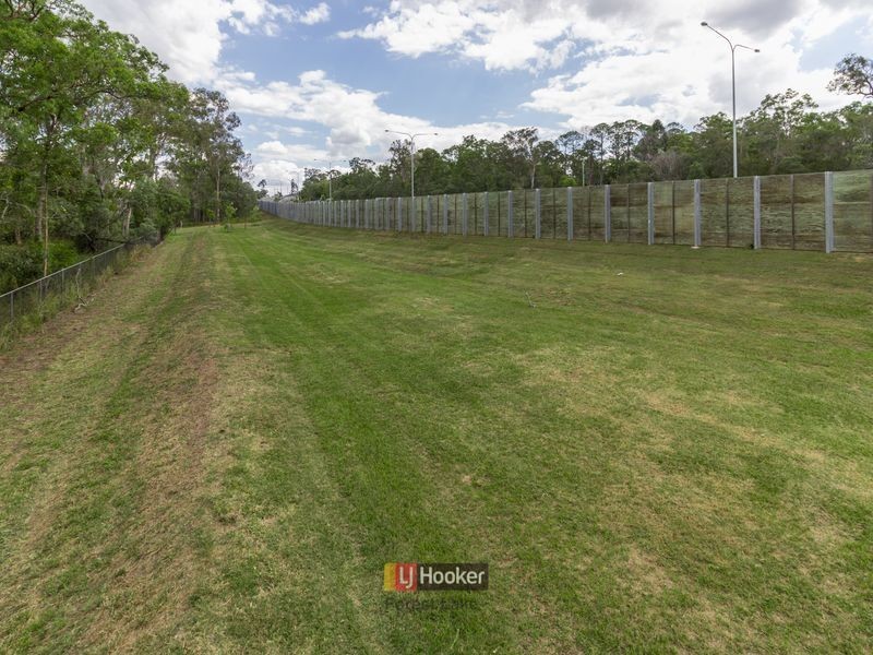 120 Falkland Street East, Heathwood QLD 4110