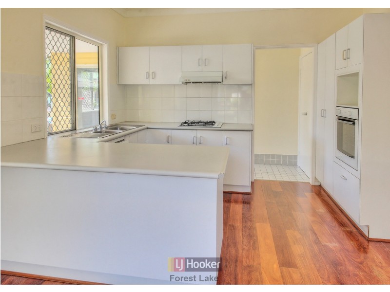 18 Amara Crescent, Forest Lake QLD 4078