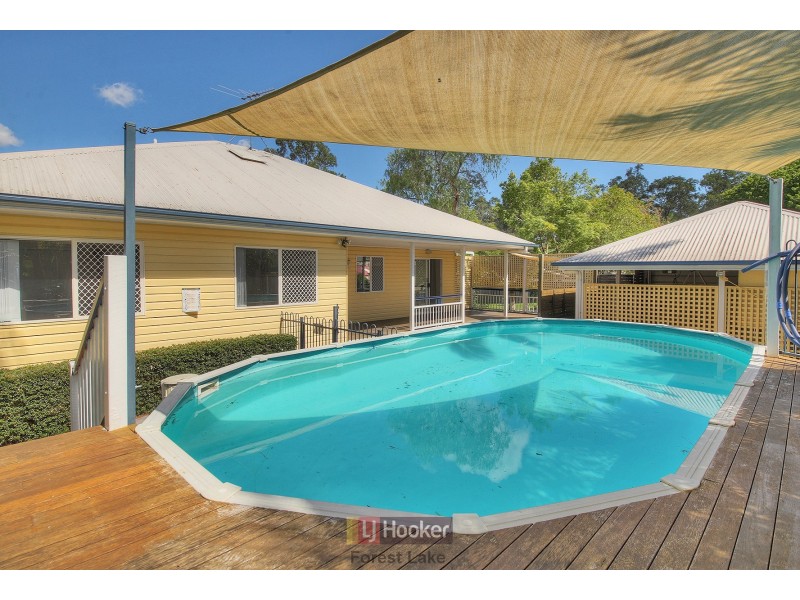 18 Amara Crescent, Forest Lake QLD 4078