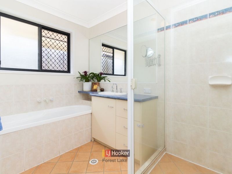 20 Robson Street, Forest Lake QLD 4078