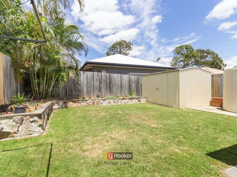 20 Robson Street, Forest Lake QLD 4078
