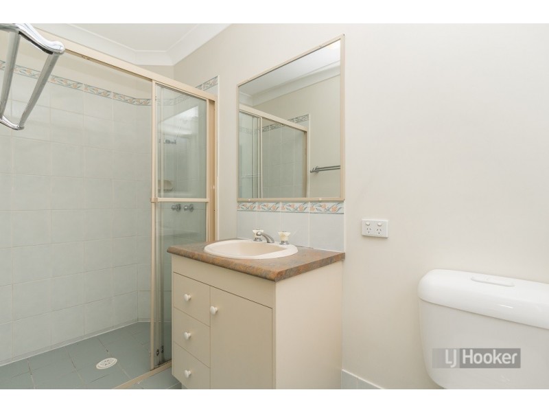 26 Richmond Place, Forest Lake QLD 4078