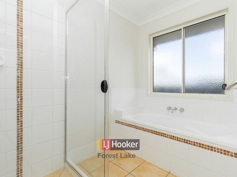 27 Higgins Street, Collingwood Park QLD 4301