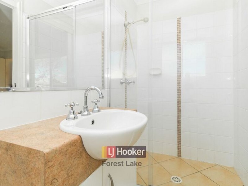 27 Higgins Street, Collingwood Park QLD 4301