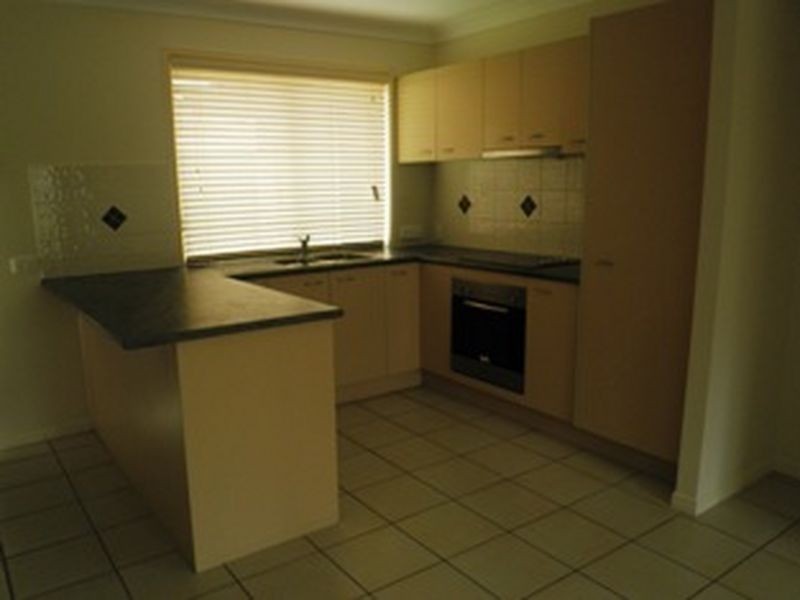 30 Elcock Avenue, Crestmead QLD 4132