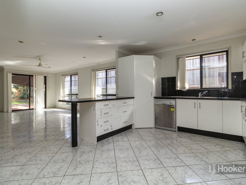 3 Liberty Street, Forest Lake QLD 4078