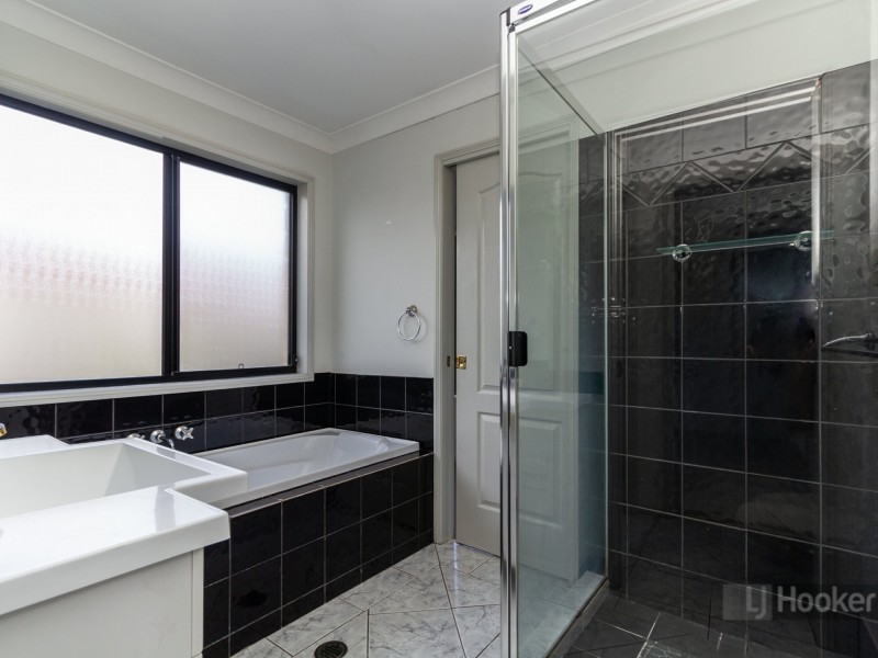 3 Liberty Street, Forest Lake QLD 4078