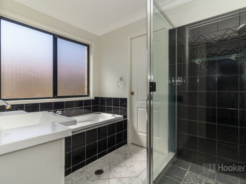 3 Liberty Street, Forest Lake QLD 4078