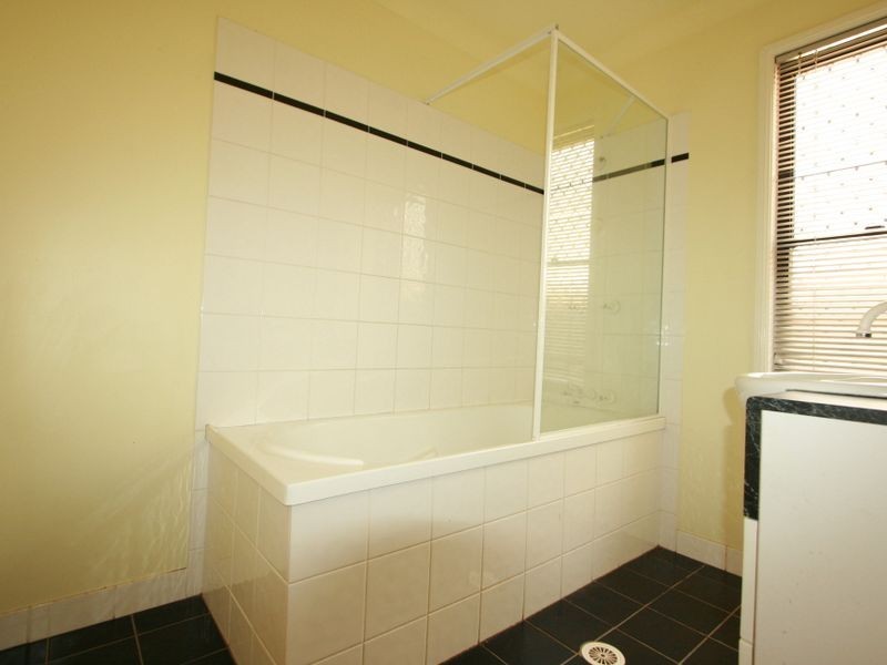 113 Jubilee Avenue, Forest Lake QLD 4078