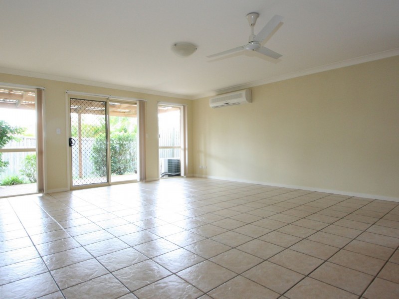 40 Paton Crescent, Forest Lake QLD 4078