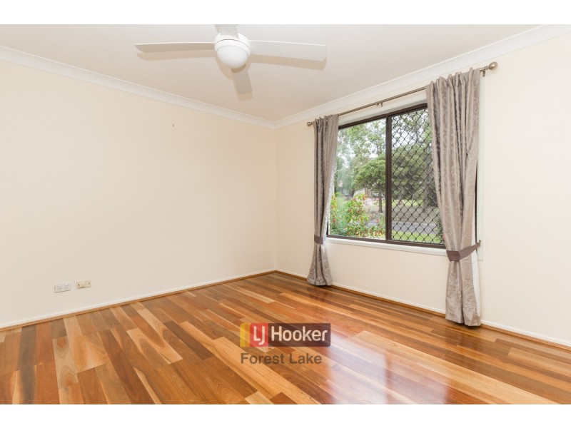 42 Serrata Circuit, Forest Lake QLD 4078