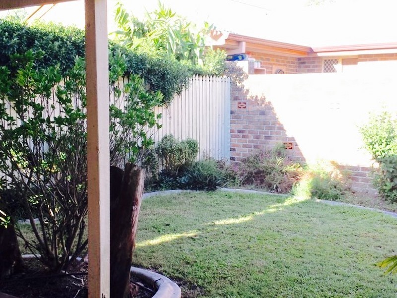 4 Cook Street, Forest Lake QLD 4078