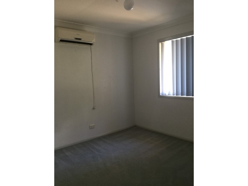 7 Central Street, Forest Lake QLD 4078