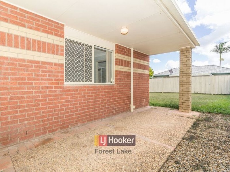 85 Alexandrina Circuit, Forest Lake QLD 4078